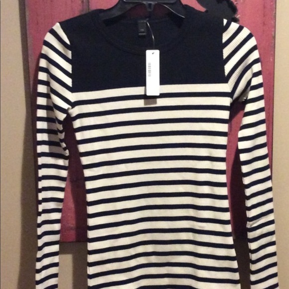 J. Crew Tops - J. crew Ribbed Long Sleeve Tee